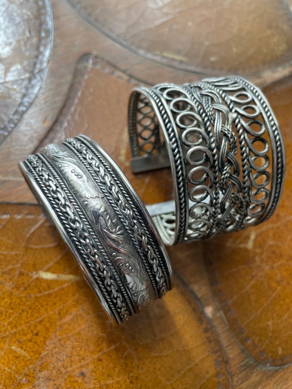 Silver Toned Bangle Duo